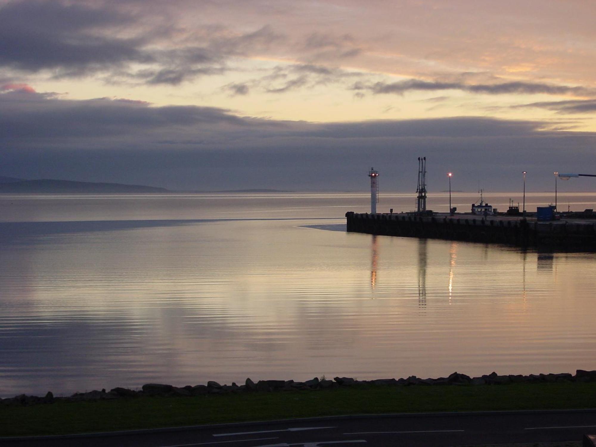 Ayre Hotel & Ayre Apartments Kirkwall Exteriör bild